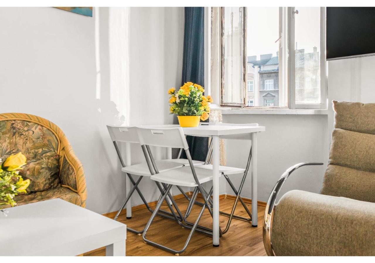 Welcoming 2Br Apt. Near Danube & Millenium Tower Wenen Buitenkant foto